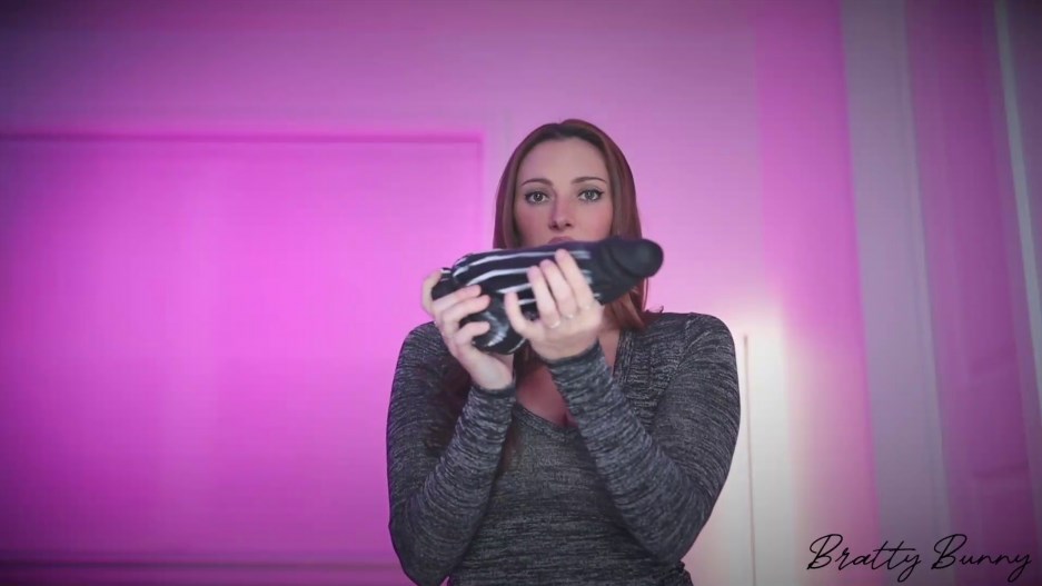 Bratty Bunny - Stretching You Out -Handpicked Jerk-Off Instruction